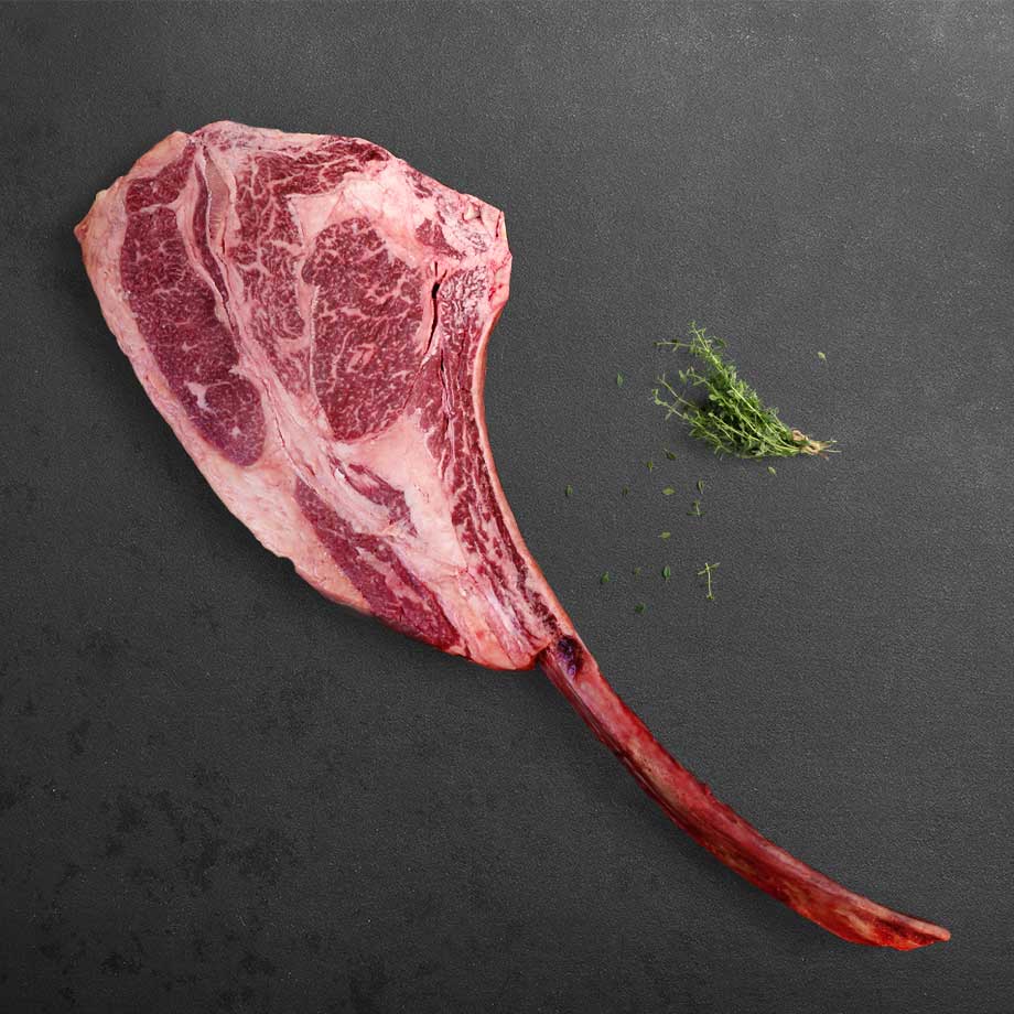 Tomahawk premium de The Butcher Society, madurat 30 dies, amb l'os de la costella net